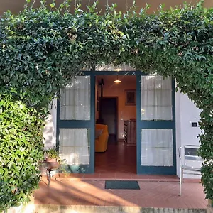 https://8380-il-tiglio-verde.it-tuscanyhotel.com