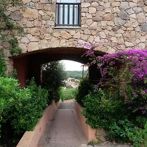 https://calarossa-sardinia-apartments.in-sardinia.net